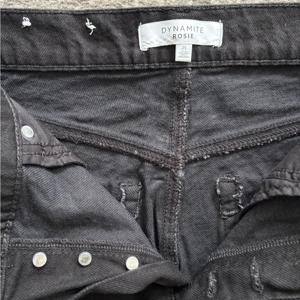 Size 25 Stylish Black Denim Jeans - Picture 3 of 5